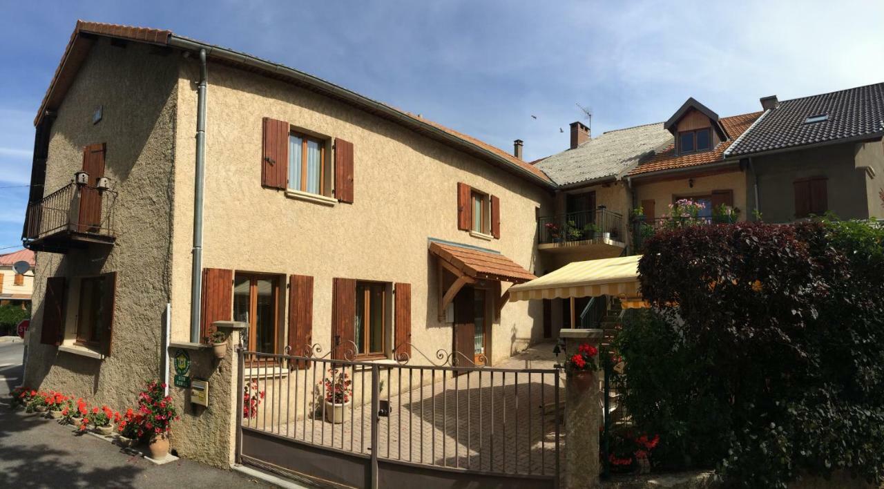 Jarjayes La Maison De Valentine מראה חיצוני תמונה